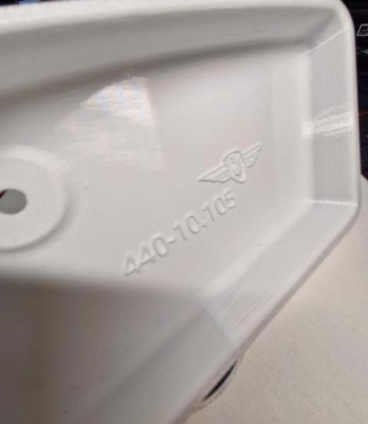 Zündapp Werkzeugfach Abdeckung Verschlußboden 440-​10.105 aus TPU , Dichtet perfekt ab ! Typ 433 , 437 Combinette